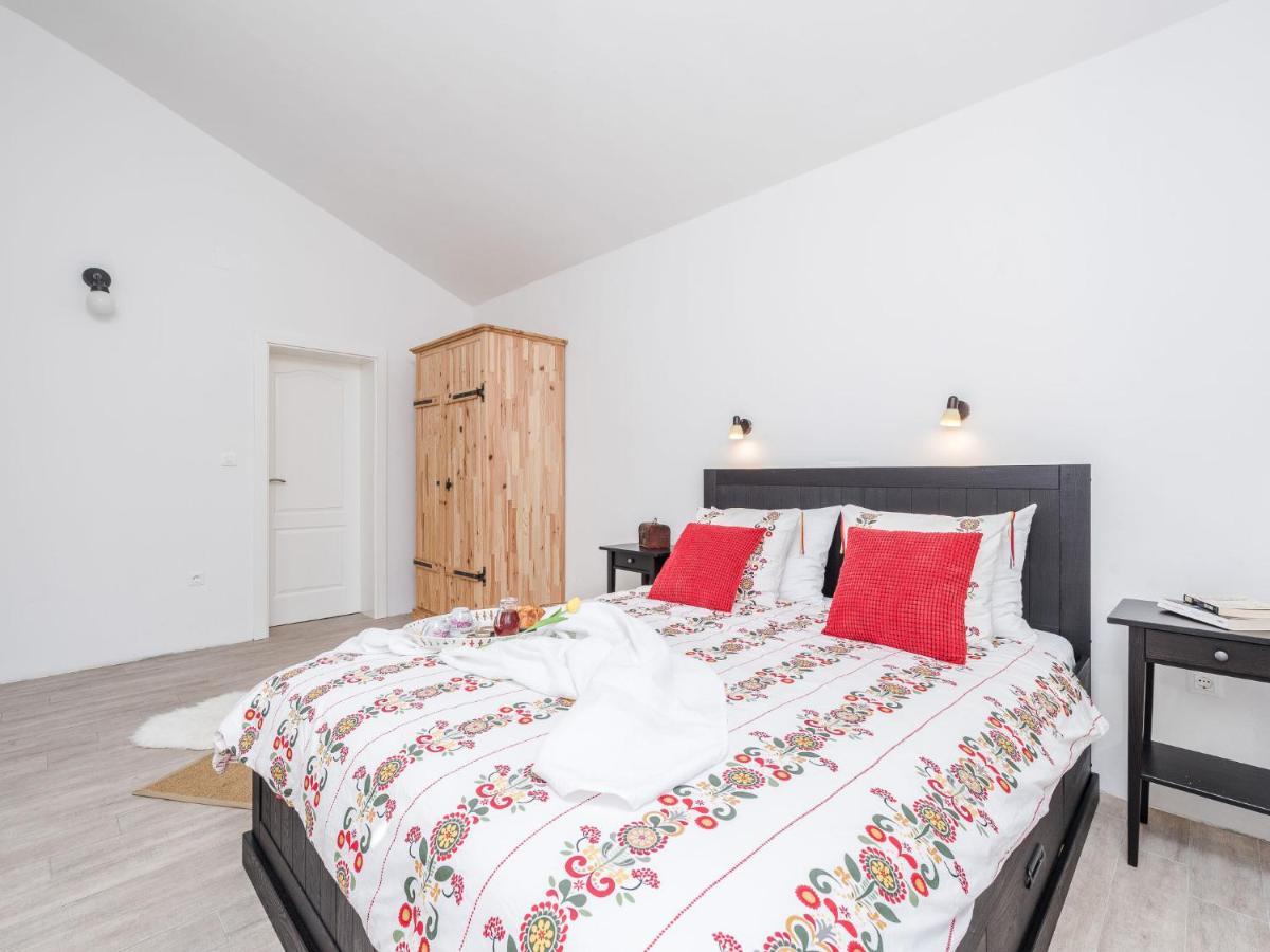 Holiday Home Velebit By Interhome 로바니스카 외부 사진
