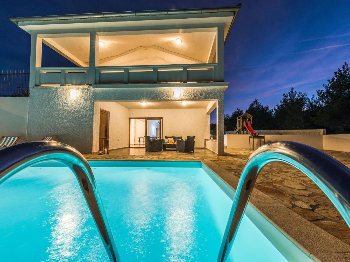 Holiday Home Velebit By Interhome 로바니스카 외부 사진