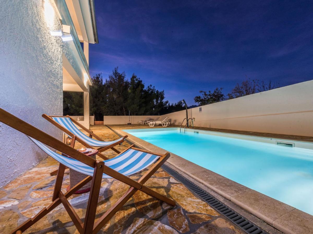 Holiday Home Velebit By Interhome 로바니스카 외부 사진